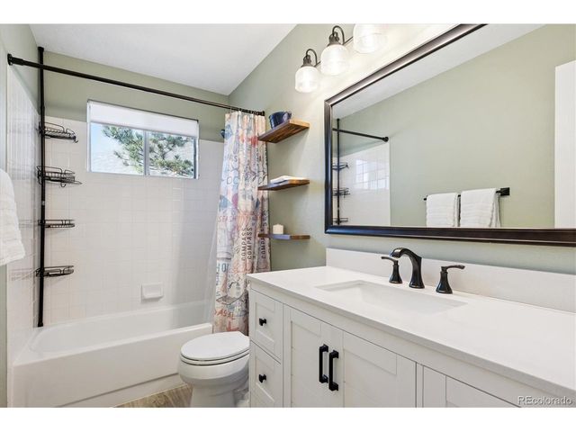 4875 S Argonne St, Aurora, CO 80015