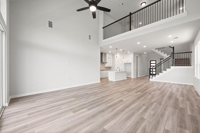 211 Craigends Yew Lane, Dripping Springs, TX 78620