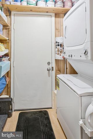 7922 W END DR, Orchard Beach, MD 21226