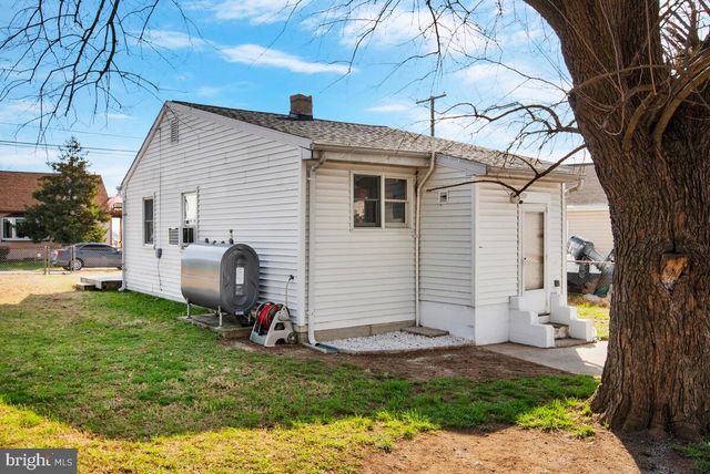 7922 W END DR, Orchard Beach, MD 21226