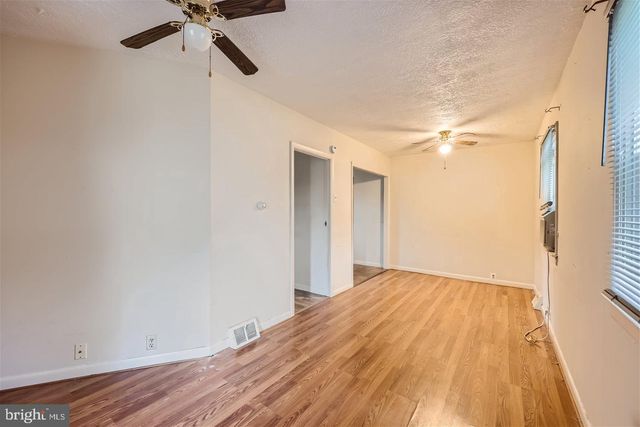 7922 W END DR, Baltimore, MD 21226