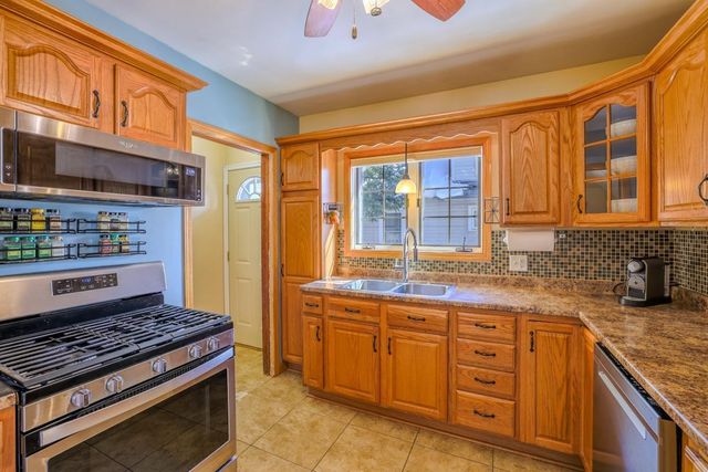 905 1st Street NW, Rochester, MN 55901