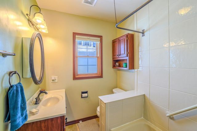 905 1st Street NW, Rochester, MN 55901