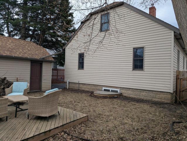 905 1st Street NW, Rochester, MN 55901