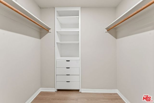 11939 GORHAM Avenue 103, Los Angeles, CA 90049