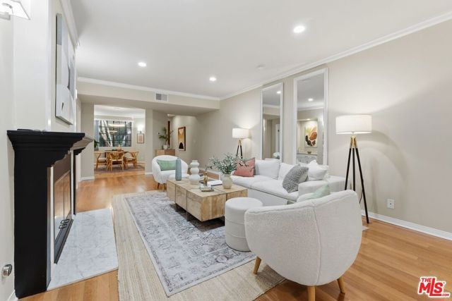 11939 GORHAM Avenue 103, Los Angeles, CA 90049