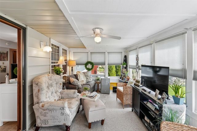 3707 SW 7th Street, Des Moines, IA 50315