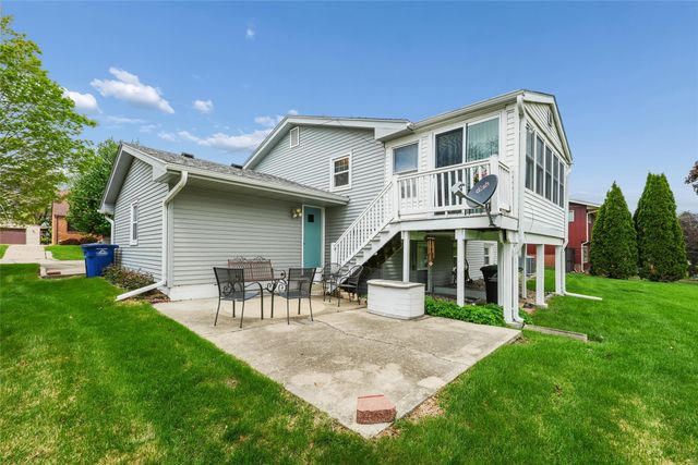 3707 SW 7th Street, Des Moines, IA 50315