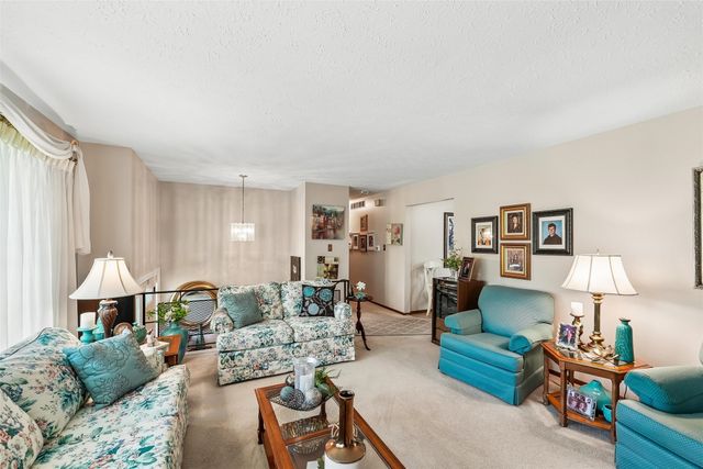3707 SW 7th Street, Des Moines, IA 50315