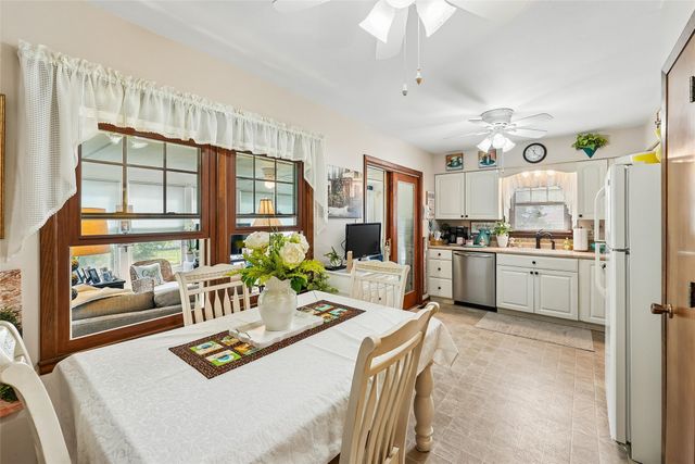 3707 SW 7th Street, Des Moines, IA 50315