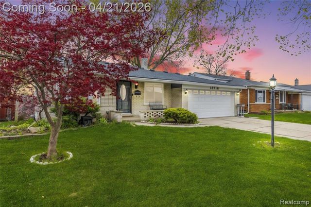 13718 Joyce Drive, Warren, MI 48088