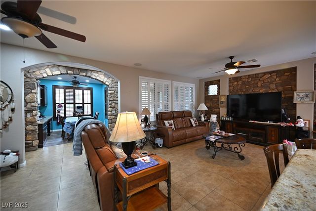 3745 Corte Bella Hills Avenue, North Las Vegas, NV 89081