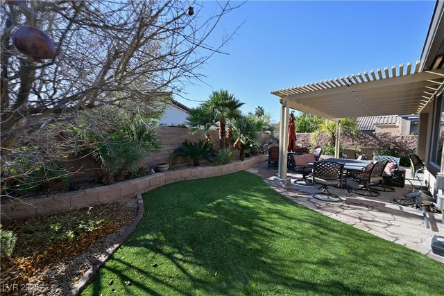 3745 Corte Bella Hills Avenue, North Las Vegas, NV 89081