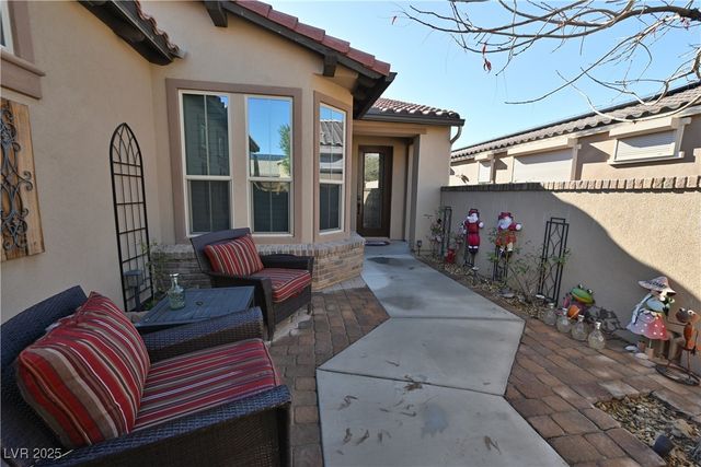 3745 Corte Bella Hills Avenue, North Las Vegas, NV 89081