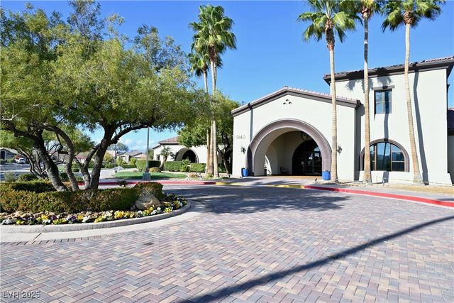 3745 Corte Bella Hills Avenue, North Las Vegas, NV 89081