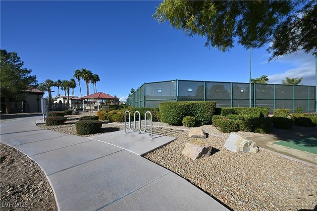 3745 Corte Bella Hills Avenue, North Las Vegas, NV 89081