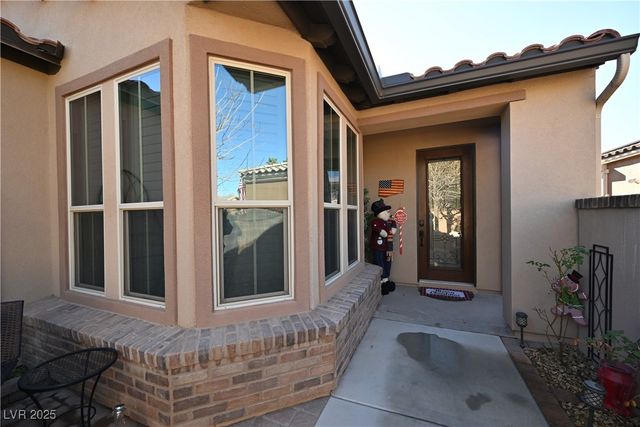 3745 Corte Bella Hills Avenue, North Las Vegas, NV 89081