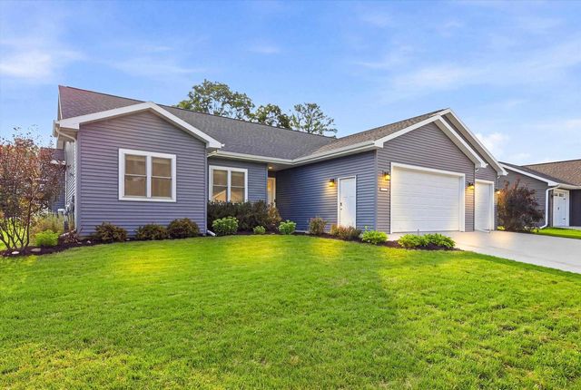 1616 ORCHARD DRIVE, Kaukauna, WI 54130