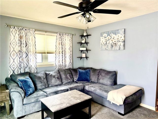 427 Van Roen Road, Utica, NY 13502