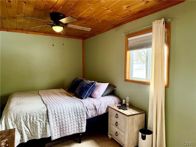 427 Van Roen Road, Utica, NY 13502