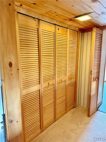 427 Van Roen Road, Utica, NY 13502