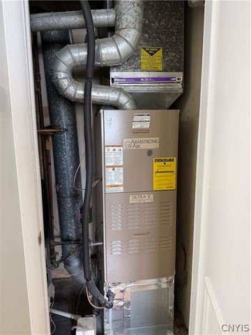 427 Van Roen Road, Utica, NY 13502