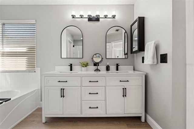 1761 HAWTHORNE COURT, Oldsmar, FL 34677