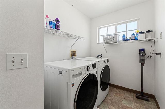 1761 HAWTHORNE COURT, Oldsmar, FL 34677