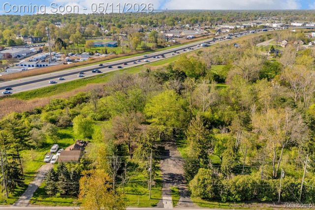 22980 Quinn Road, Clinton Charter Township, MI 48035