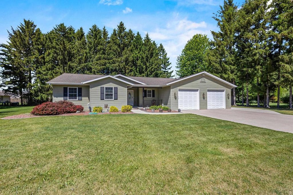 511 PONDEROSA ROAD, Reedsville, WI 54230
