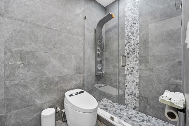 14651 SW 16th St, Davie, FL 33325