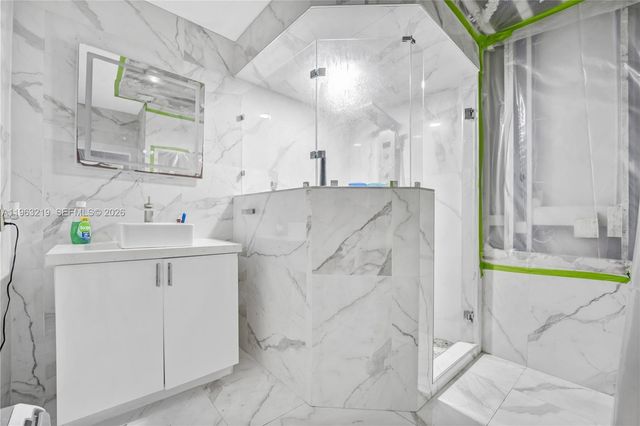 14651 SW 16th St, Davie, FL 33325