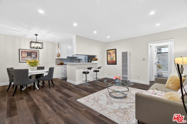 1522 S Centinela Avenue 101, Los Angeles, CA 90025