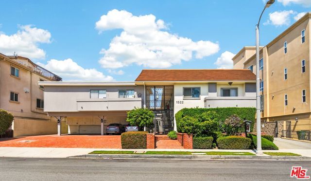 1522 S Centinela Avenue 101, Los Angeles, CA 90025