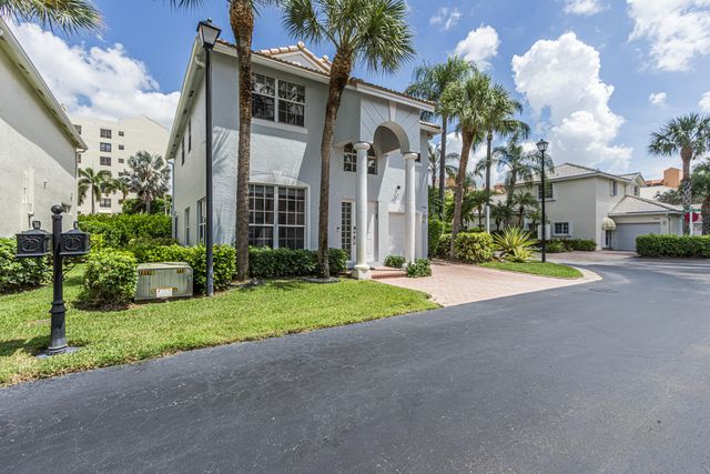 7419 Panache Way, Boca Raton, FL 33433