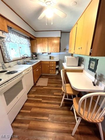 3320 Hudson Drive, Cuyahoga Falls, OH 44221