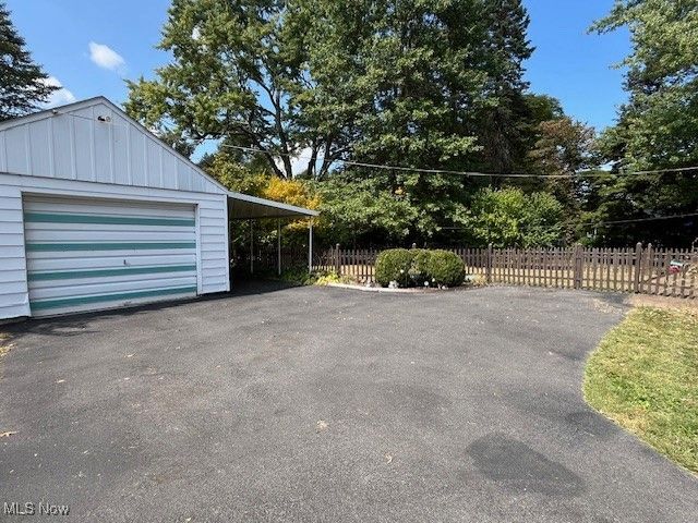 3320 Hudson Drive, Cuyahoga Falls, OH 44221