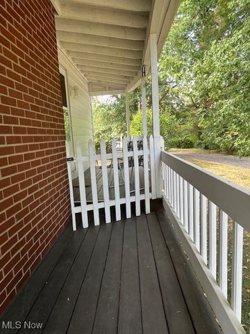 3320 Hudson Drive, Cuyahoga Falls, OH 44221