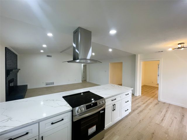 1001 Harness Lane, Richardson, TX 75081