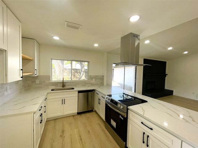 1001 Harness Lane, Richardson, TX 75081