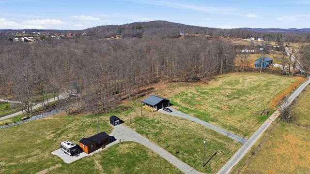 283 McClendon Road, Nancy, KY 42544