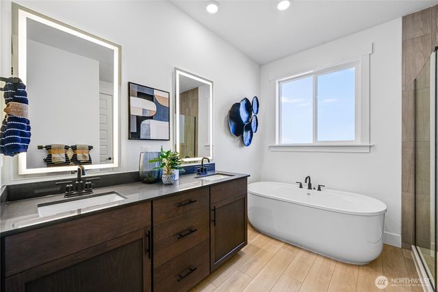 32157 Pacific Avenue SE, Black Diamond, WA 98010