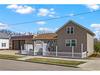 1716 Kilbourn Avenue, Tomah, WI 54660