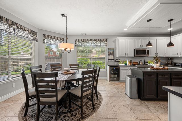 1931 Enchanted Park Drive, Spring, TX 77386