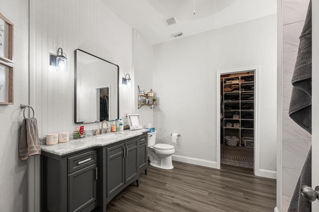 1931 Enchanted Park Drive, Spring, TX 77386
