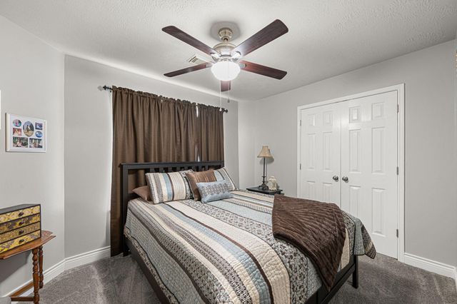 1931 Enchanted Park Drive, Spring, TX 77386