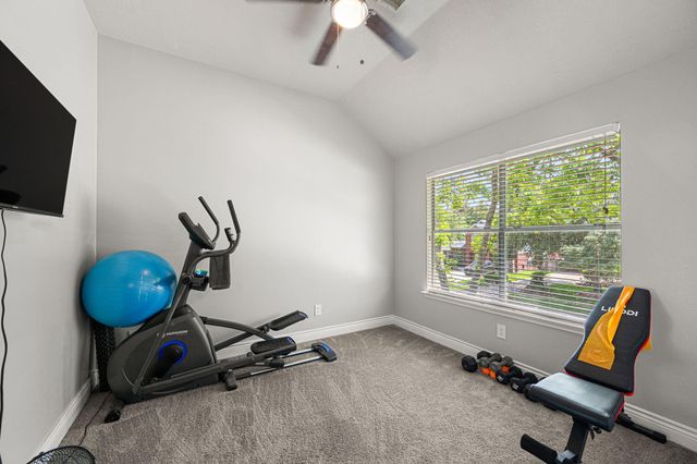 1931 Enchanted Park Drive, Spring, TX 77386