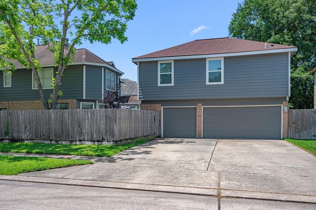 1931 Enchanted Park Drive, Spring, TX 77386