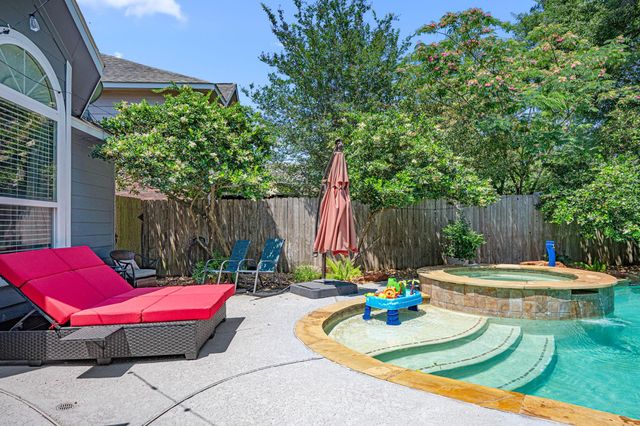 1931 Enchanted Park Drive, Spring, TX 77386