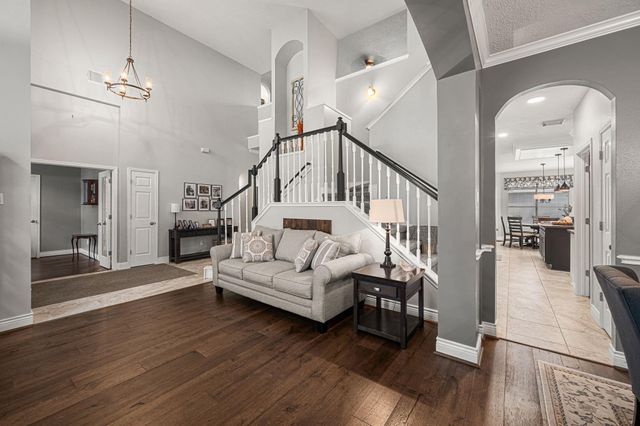 1931 Enchanted Park Drive, Spring, TX 77386